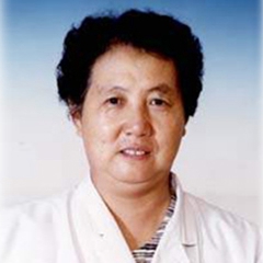李秀英
