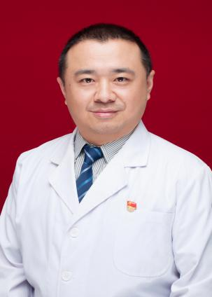白定群