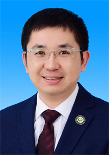 陈伟