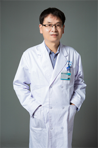 戴小华