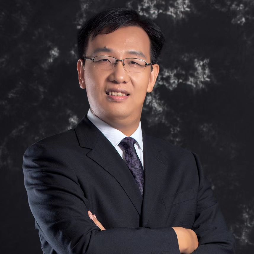 李国新