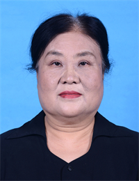 吕美