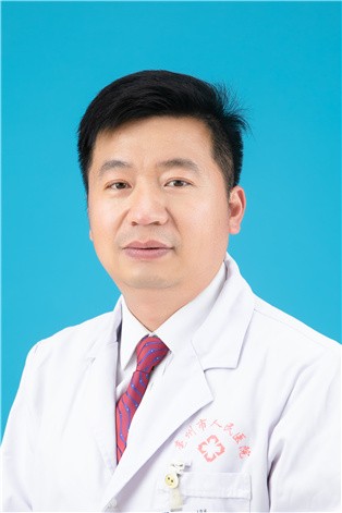 史伟