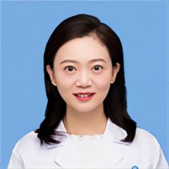 伍玲