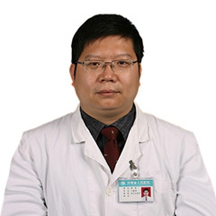 侯明