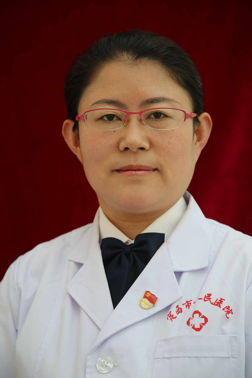 张莉