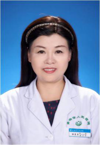伍东月