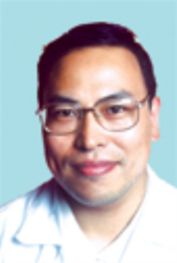 周新华