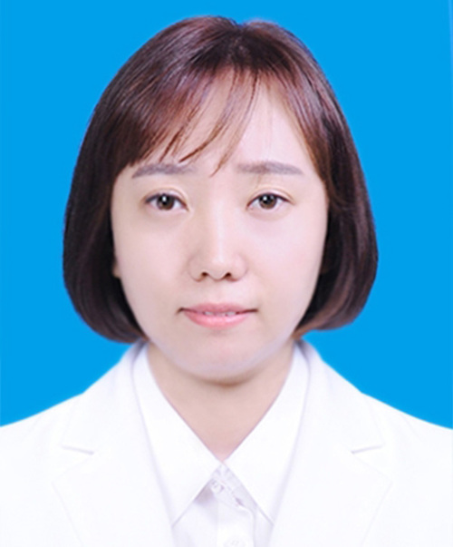 李晶