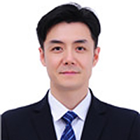 李玮