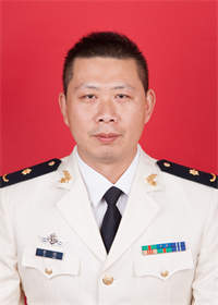 李辉