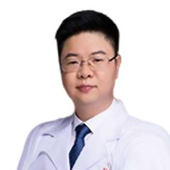 王炜
