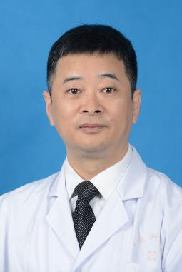 郑亮承
