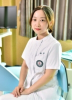 颜雯