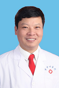 李力