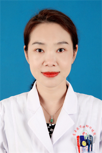 何轶