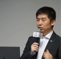 李清晨