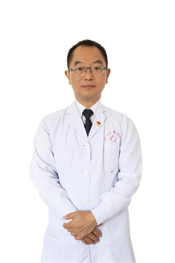 王斌