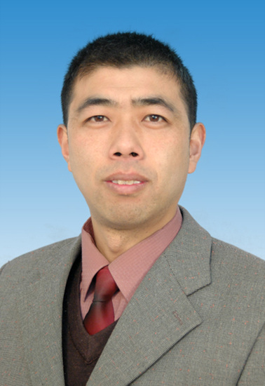夏铭