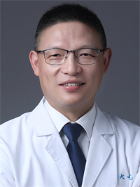 谢万灼