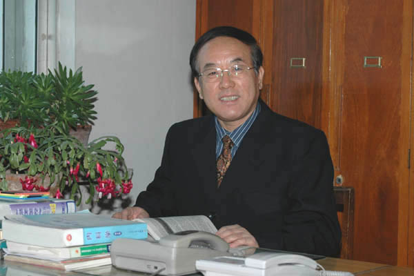 张贵元