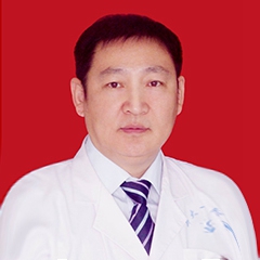 李震