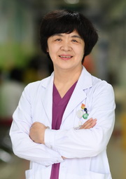 李虹