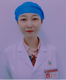杨鉴英