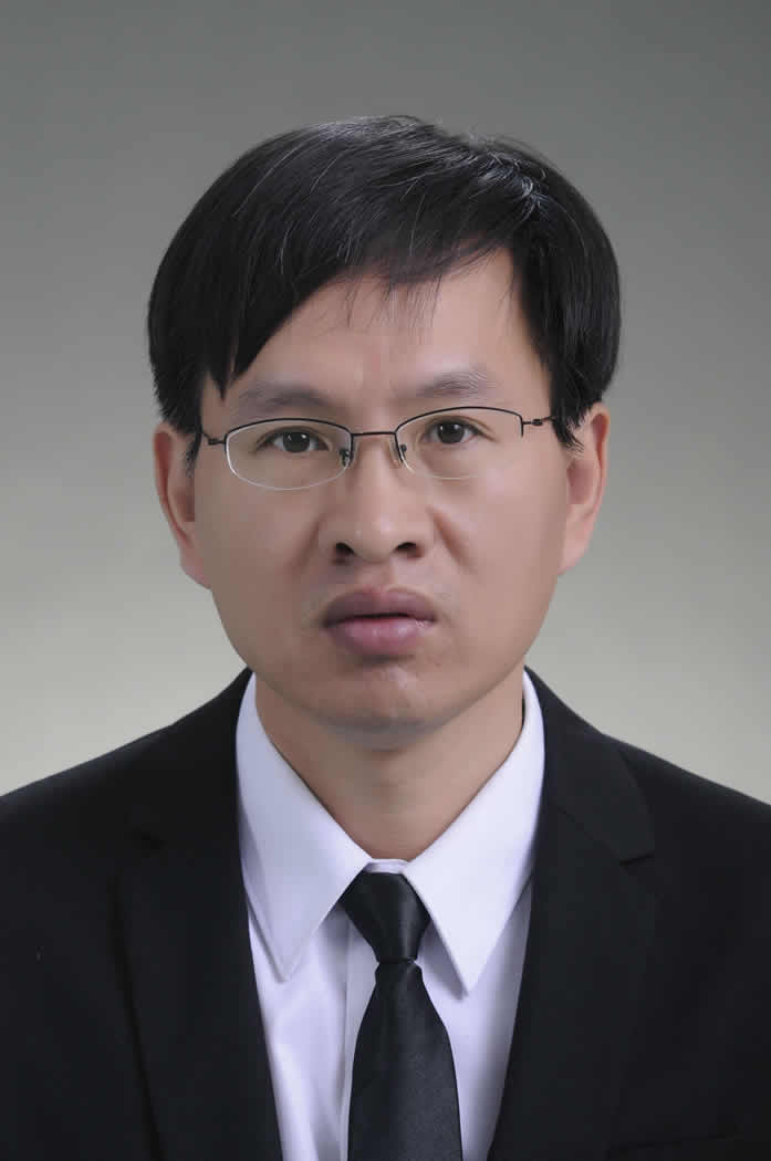 张楠
