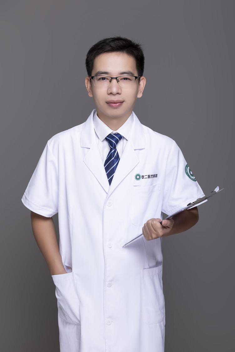 陈伟杰