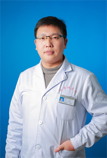 杨伟