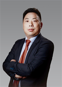隆治泉