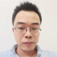 潘丁龙