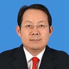 王革