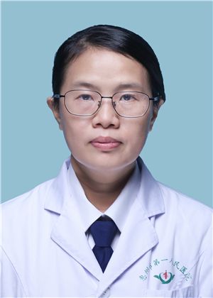 黄小英