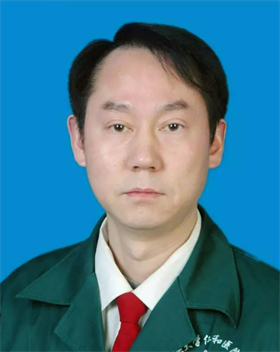 周斌