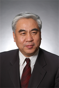 赵平