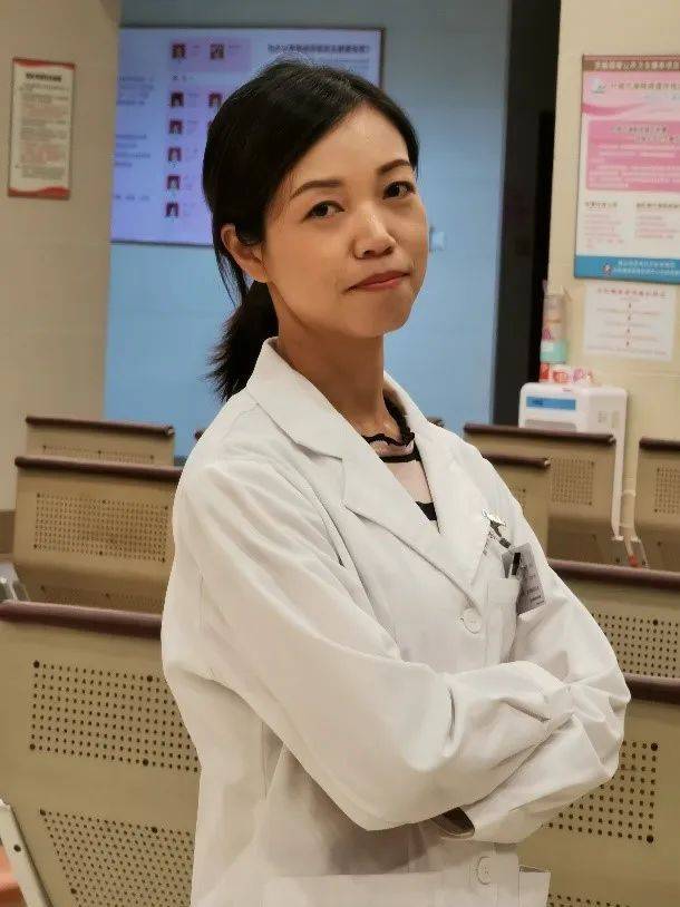 麦艳芬
