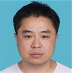 李凡
