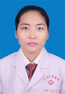 韦小杨