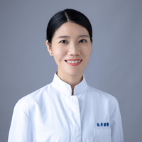 李曼蓉