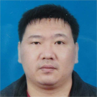 李伟