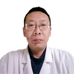 何斌