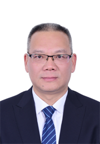 李明东