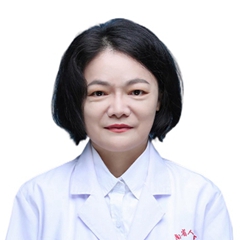 陈春英