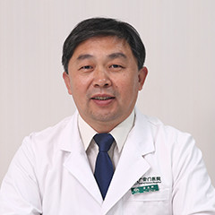 荣立新