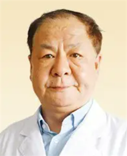 施鑫