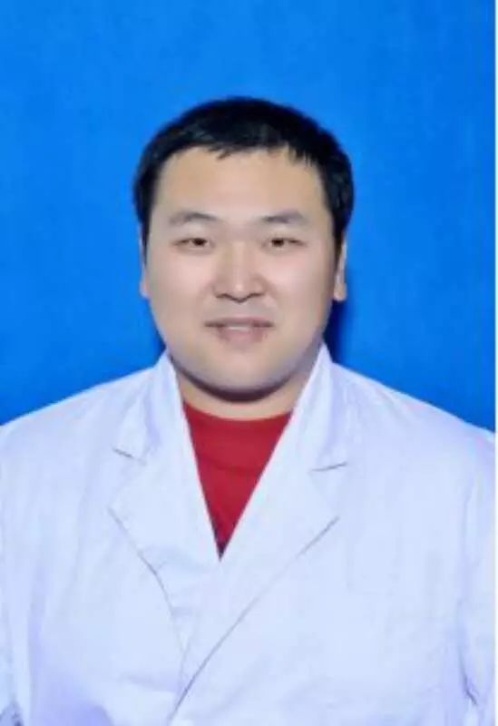 李津