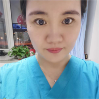 秦玮