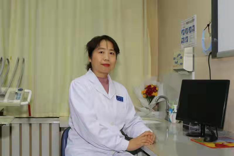 李红